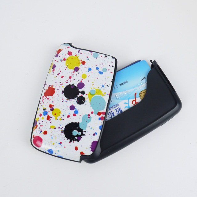 څنګه د امنیت او سټایل لپاره غوره المونیم کریډیټ کارت لرونکی غوره کړئ؟